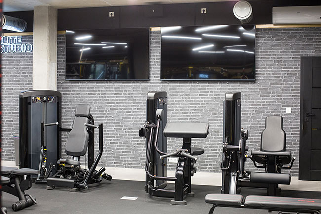 MJ Elite Studio